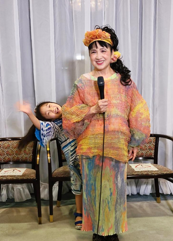 20-08-11-23-20-01-170_deco