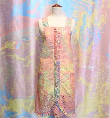 マーブリング　フリルエプロン